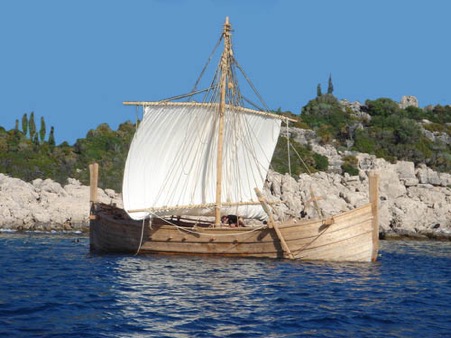 Reconstruction of a Mycenaean ship